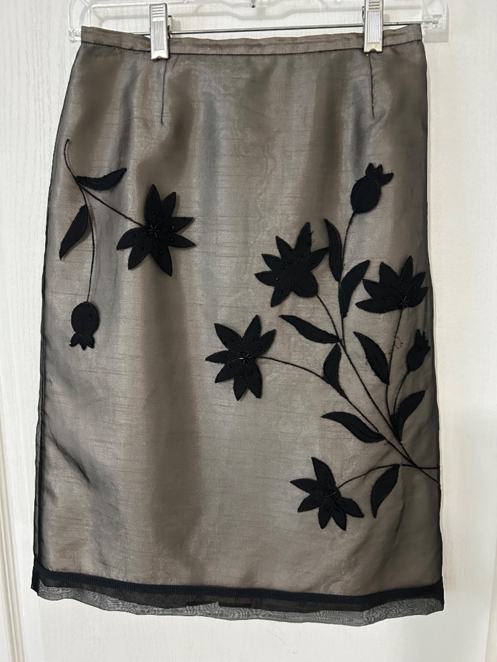VTG Coldwater Creek 100% Silk Embroidered Midi Skirt